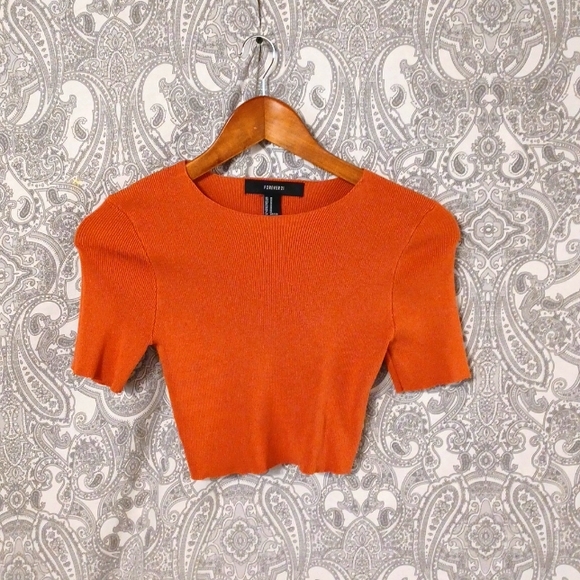 Forever 21 crop top - Picture 1 of 3